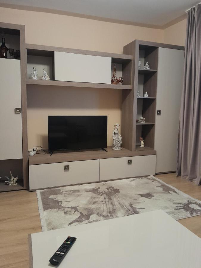 Ferienwohnung Casa Emilia Orşova Exterior foto